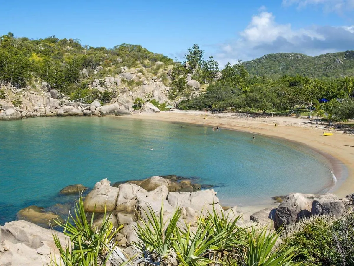 Alma Bay Holiday Unit 3 Arcadia Daire